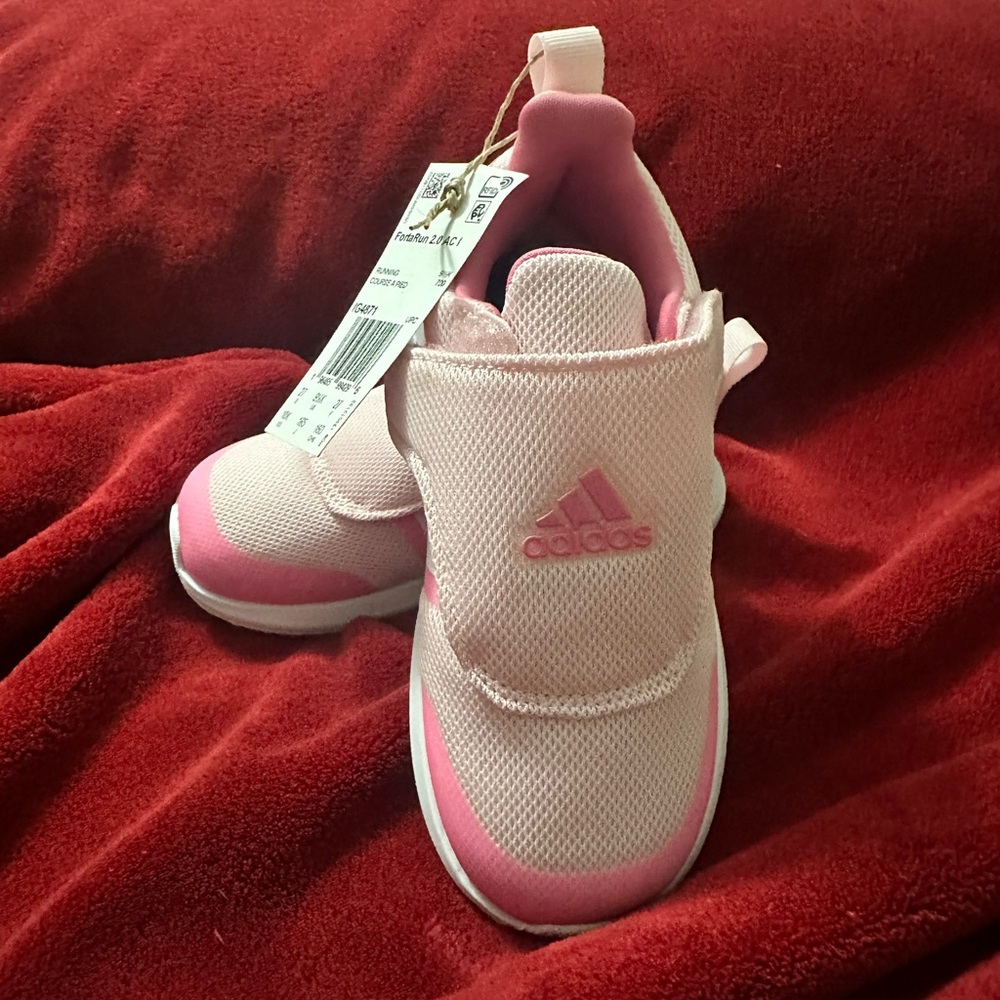 Adidas Toddler Girl Pink Sneakers 10K - New with tags